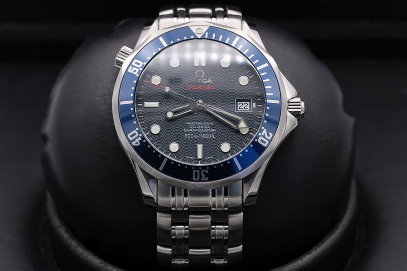 Omega Omega Seamaster 300M 2220.80