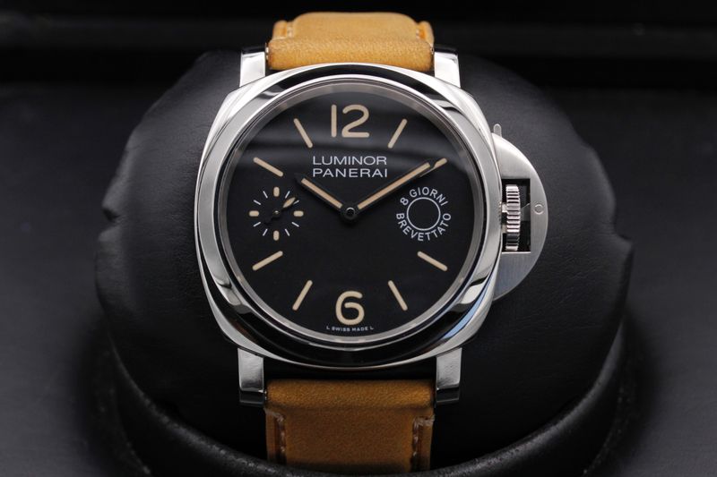 Panerai Panerai Luminor 8 Days PAM 00590