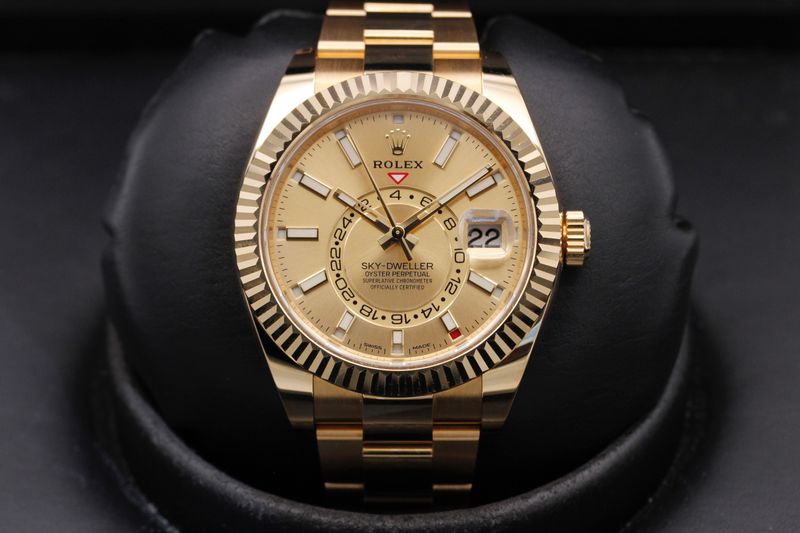 Rolex Rolex Sky Dweller 326938