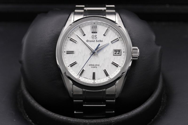 Grand Seiko Grand Seiko Spring Drive Evolution 9 "White Birch" SLGA009