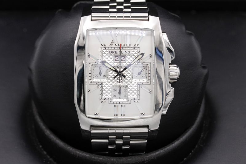 Breitling Breitling Bentley Flying B Chronograph "Mother of Pearl Indexes" A44365